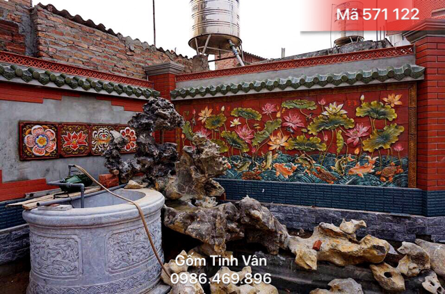 Tranh gốm ghép hoa sen đắp nổi, mã 571122, dán tường rào, trang trí sân vườn, tiểu cảnh, gốm bát tràng, tinh vân