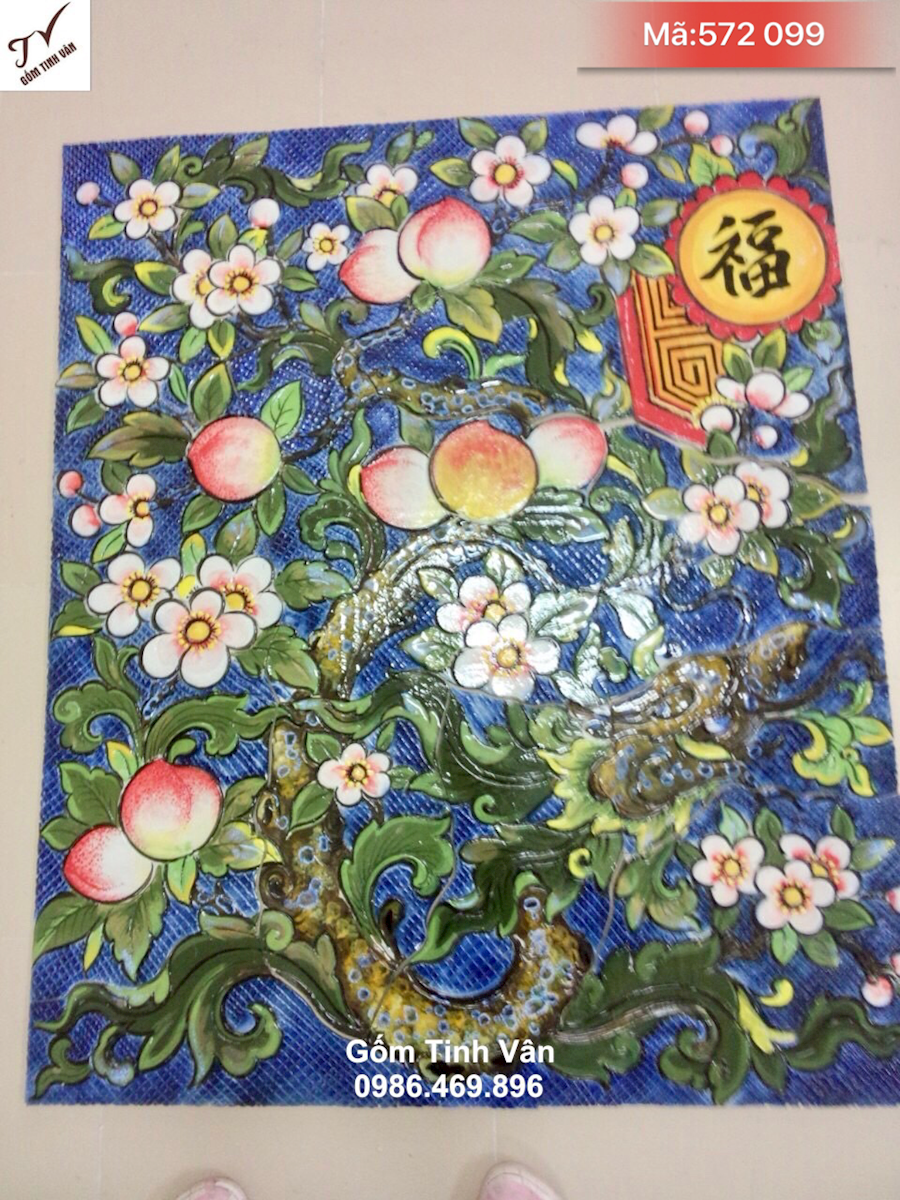 Tranh sứ tráng men hoa văn đào thọ đắp nổi, mã 572099, kích thước 40x50 cm, ý nghĩa tài lộc, trường thọ, tranh sứ bát tràng tinh vân cao cấp