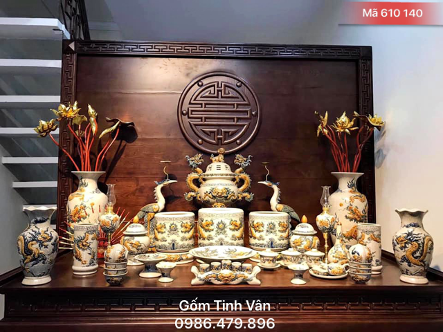 Bộ đồ thờ cúng đầy đủ, mã 610140, rạn cổ đắp nổi rồng chầu mặt nguyệt,  gốm sứ bát tràng tinh vân cao cấp