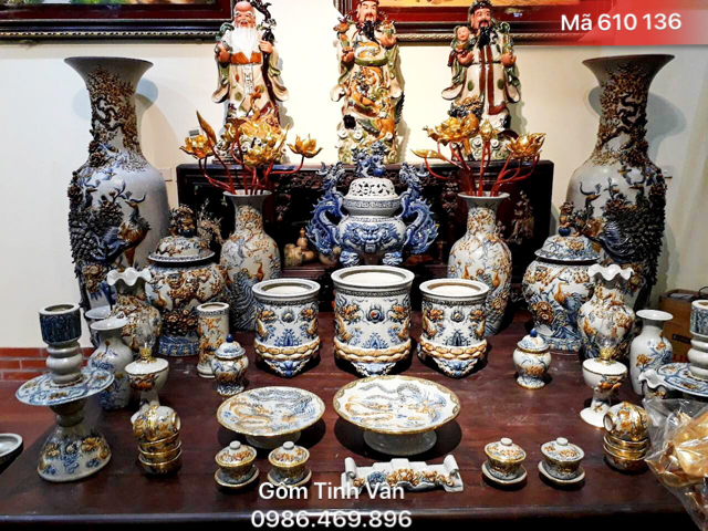 Trọn bộ đồ thờ cúng đầy đủ, mã 610136, men rạn cổ, hoa văn đắp nổi, gốm bát tràng, tinh vân