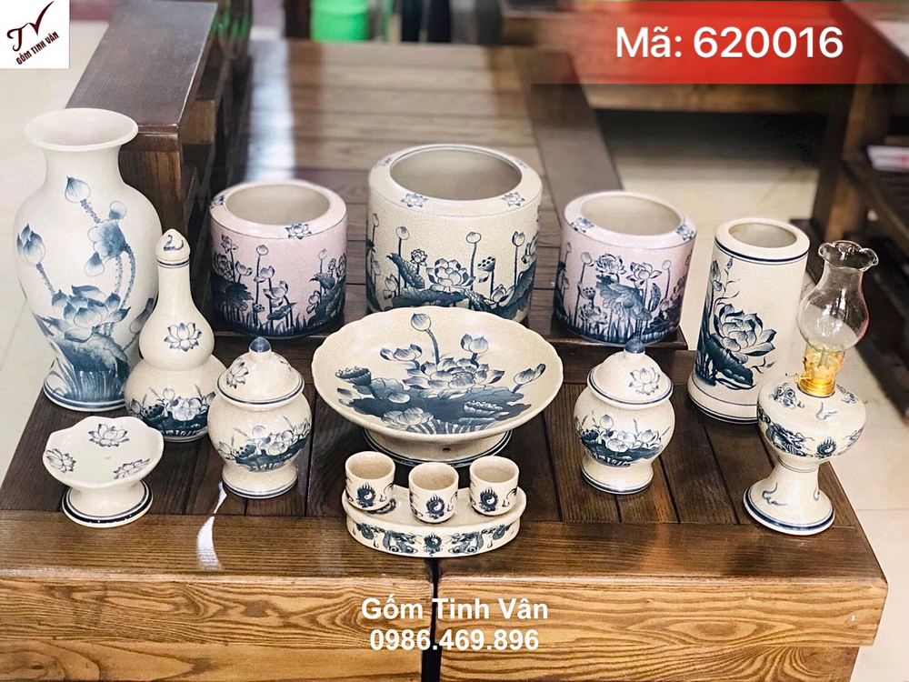 Bộ đồ thờ cúng men rạn cổ, hoa văn hoa sen, mã 620016, cúng ban phật, bát nhang, bình bông, ly nước, đĩa trái cây, đồ thờ men rạn bát tràng