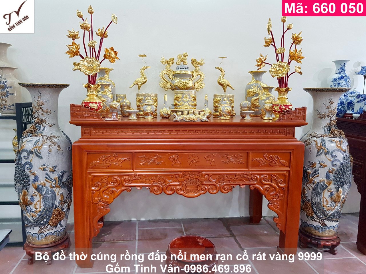 Bộ ban thờ đẳng cấp rát vàng 9999, mã 660050, bộ đồ thờ cúng gia tiên siêu đẹp, uy nghiêm, sang trọng, chạm khắc viền đồng, bộ ban thờ cúng ông bà, ban thờ tổ tiên, đỉnh hạc, sen gỗ, lọ lộc bình 1,55m , gốm sứ bát tràng tinh vân