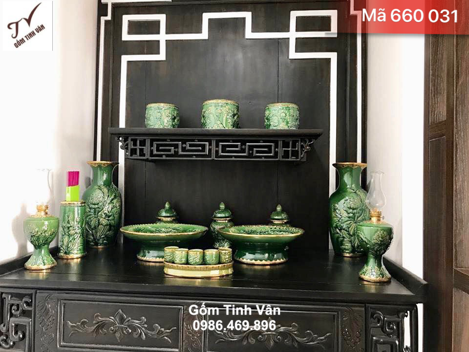 Bộ đồ thờ cúng đầy đủ, mã 660031, men xanh ngọc lục bảo, đắp nổi, bọc viền đồng, cao cấp, do nghệ nhân chế tác, gốm sứ bát tràng tinh vân