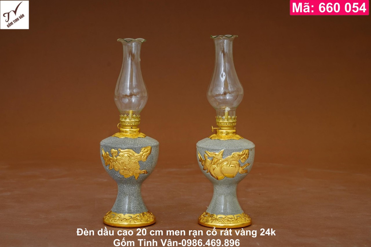 Cặp đèn dầu hoa đào, trái đào rát vàng 24 k , mã 660054, cao 20 cm, men rạn cổ đắp nổi 3D, đèn dầu cúng trên ban thờ, ban gia tiên, ban tài địa, ban thờ phật, gốm sứ bát tràng tinh vân