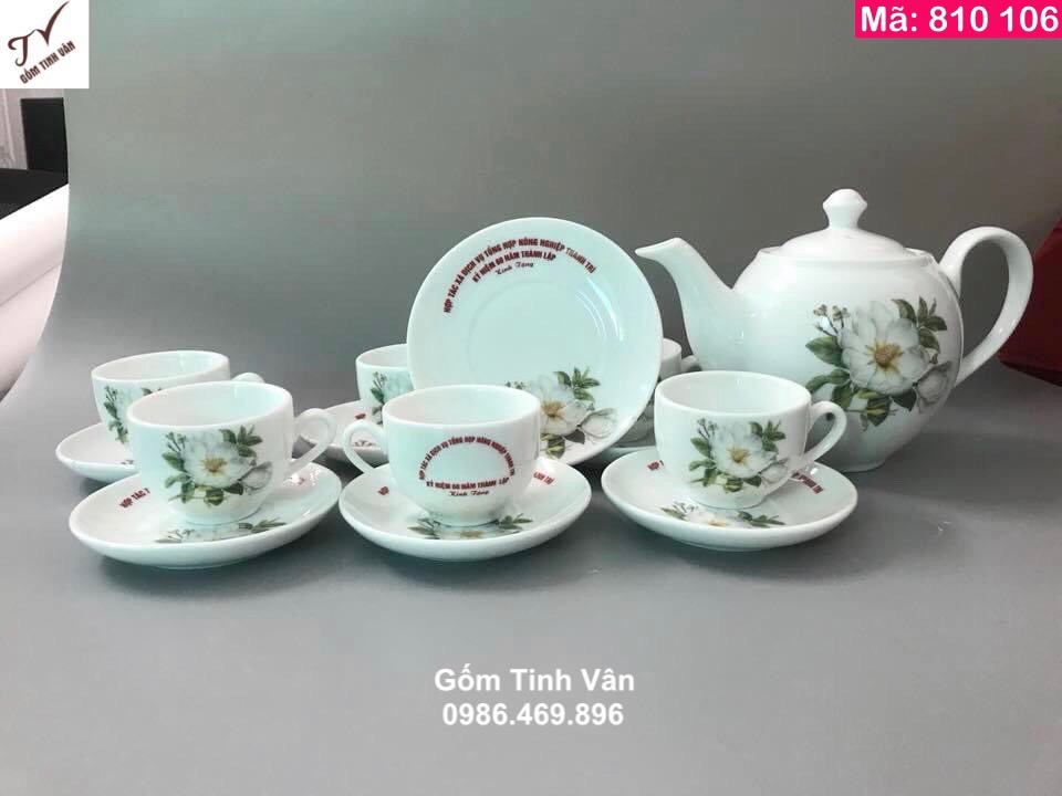 Bộ bình trà men trắng in logo, mã 810106, dung tích 600ml, hoa nhài trắng sang trọng, quà tặng gốm sứ Bát Tràng cao cấp, giá báo trên 100 bộ