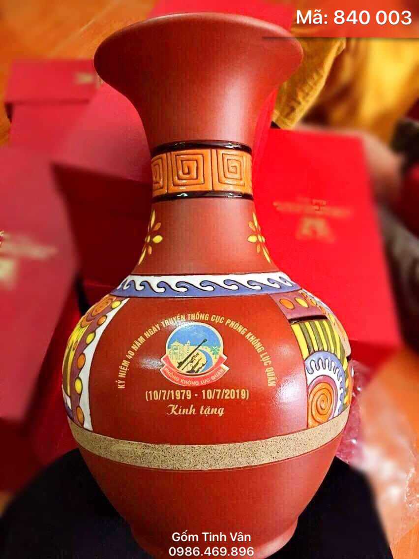 Bình dáng tỏi, gốm đất nung đỏ, mã 840003, cao 35 cm, in logo, quà tặng, gốm bát tràng, tinh vân