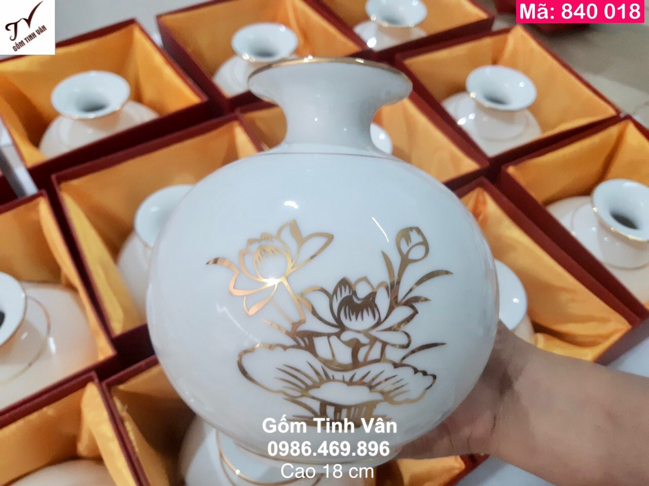 Bình hút tài lộc để bàn in logo, mã 840018, cao 18 cm, hoa văn vàng 24k, hộp si lót lụa vàng, quà biếu sang trọng, giá báo trên 100 chiếc, bình gốm quà tặng cao cấp,