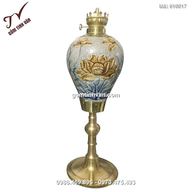 Đèn dầu thờ đắp nổi hoa sen - chân đồng - men rạn nổi - cao 37 cm - 610017