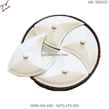 Qùa tết cho nhân viên văn phòng